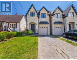 97B CRAIGLEE DRIVE, Toronto, Ontario