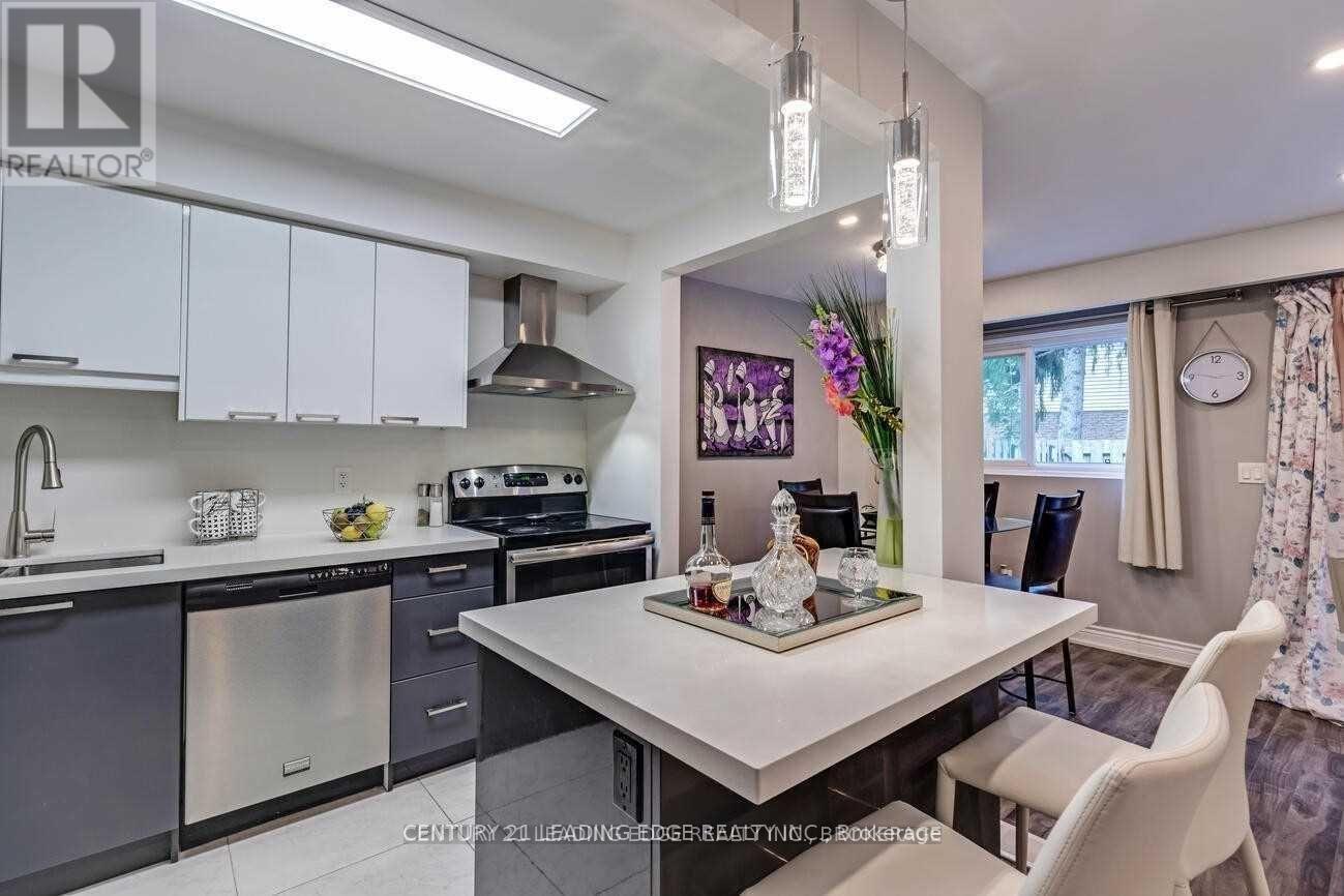 37 - 925 Burns Street W, Whitby, Ontario  L1N 6J5 - Photo 8 - E12738612