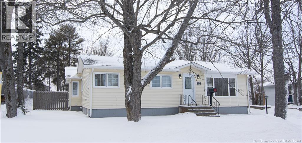 205 Canterbury Avenue, Riverview, New Brunswick  E1B 2R6 - Photo 1 - NB132783