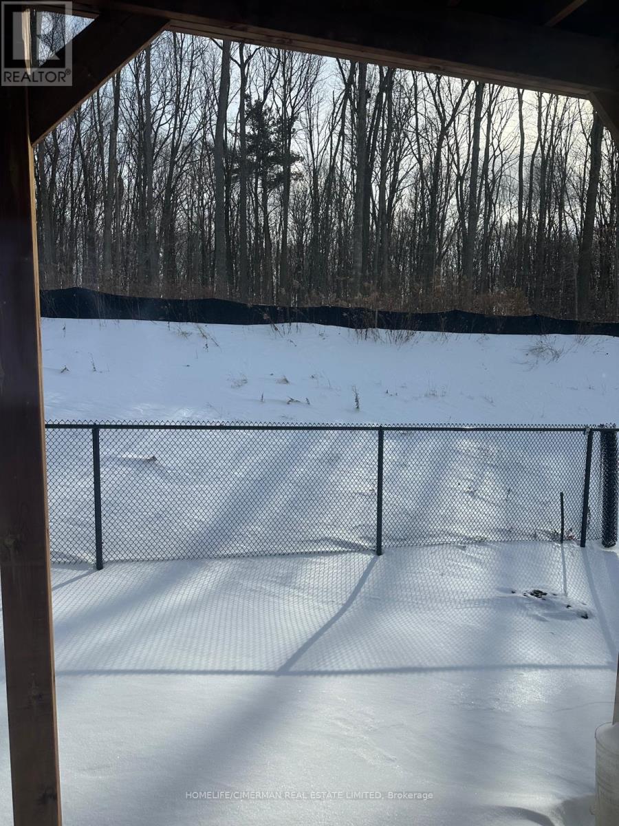 Main Flr - 45 Donnacona Drive, Vaughan, Ontario  L4H 0Y6 - Photo 10 - N12738542