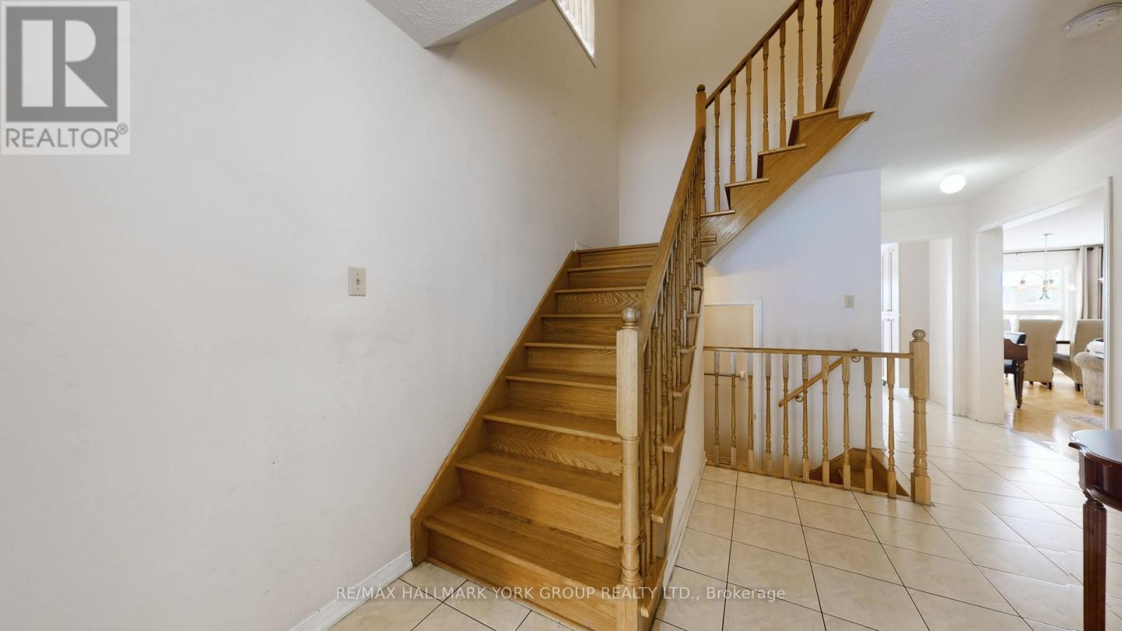 86 Petermann Street, Aurora, Ontario  L4G 7X5 - Photo 20 - N12738566