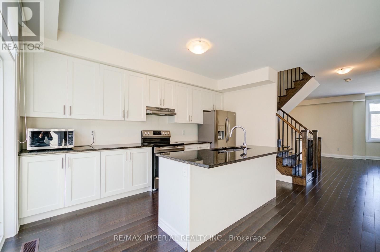 539 Carrville Road, Richmond Hill, Ontario  L4C 0Z9 - Photo 15 - N12738602