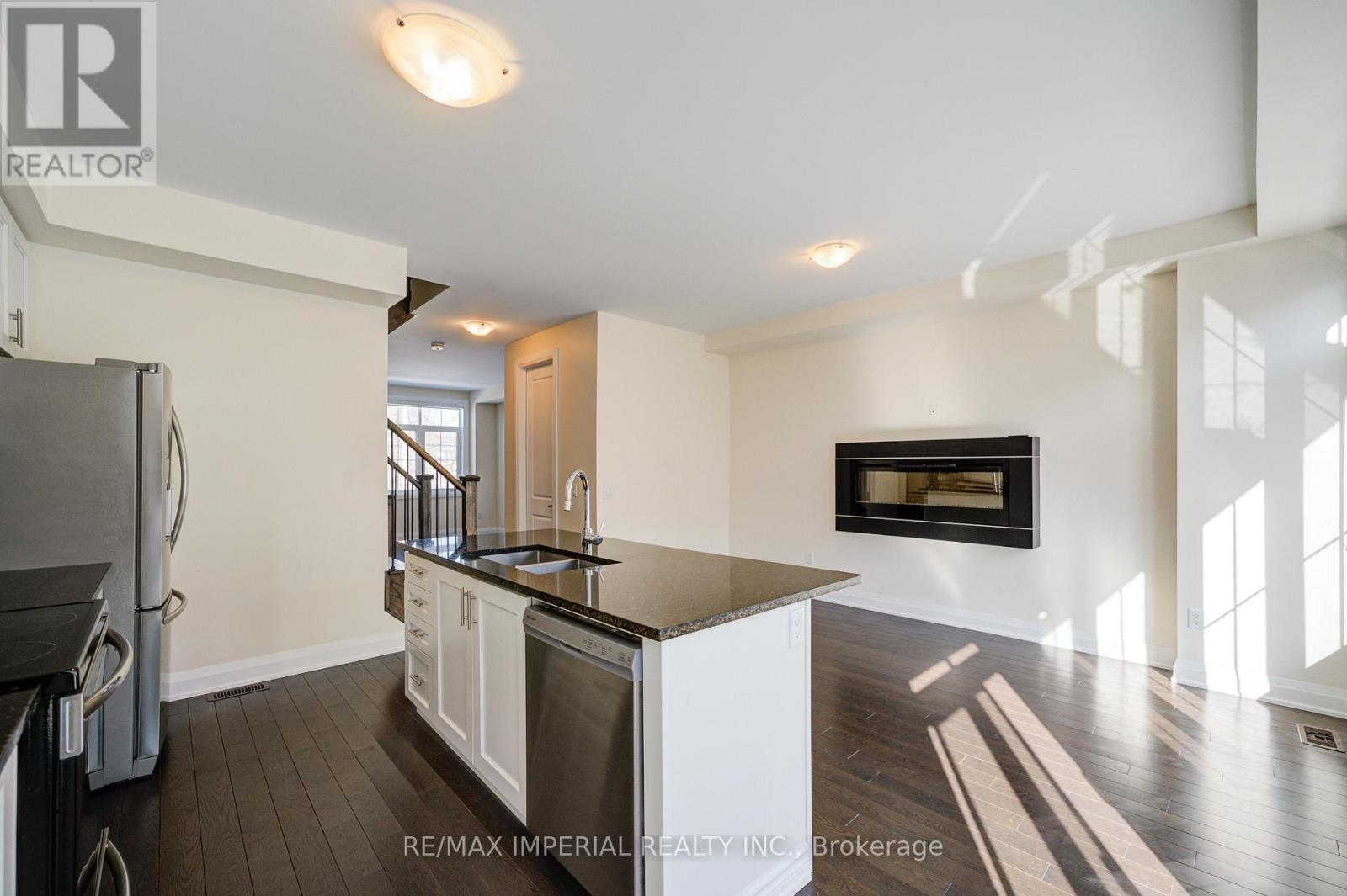 539 Carrville Road, Richmond Hill, Ontario  L4C 0Z9 - Photo 17 - N12738602