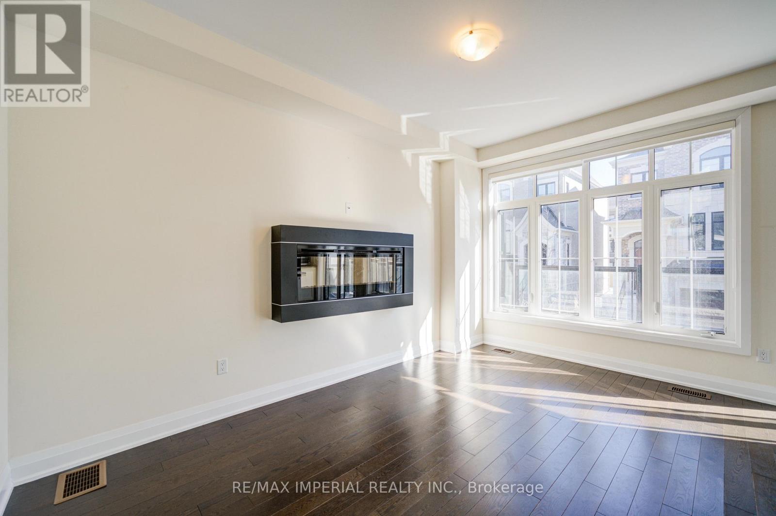 539 Carrville Road, Richmond Hill, Ontario  L4C 0Z9 - Photo 20 - N12738602