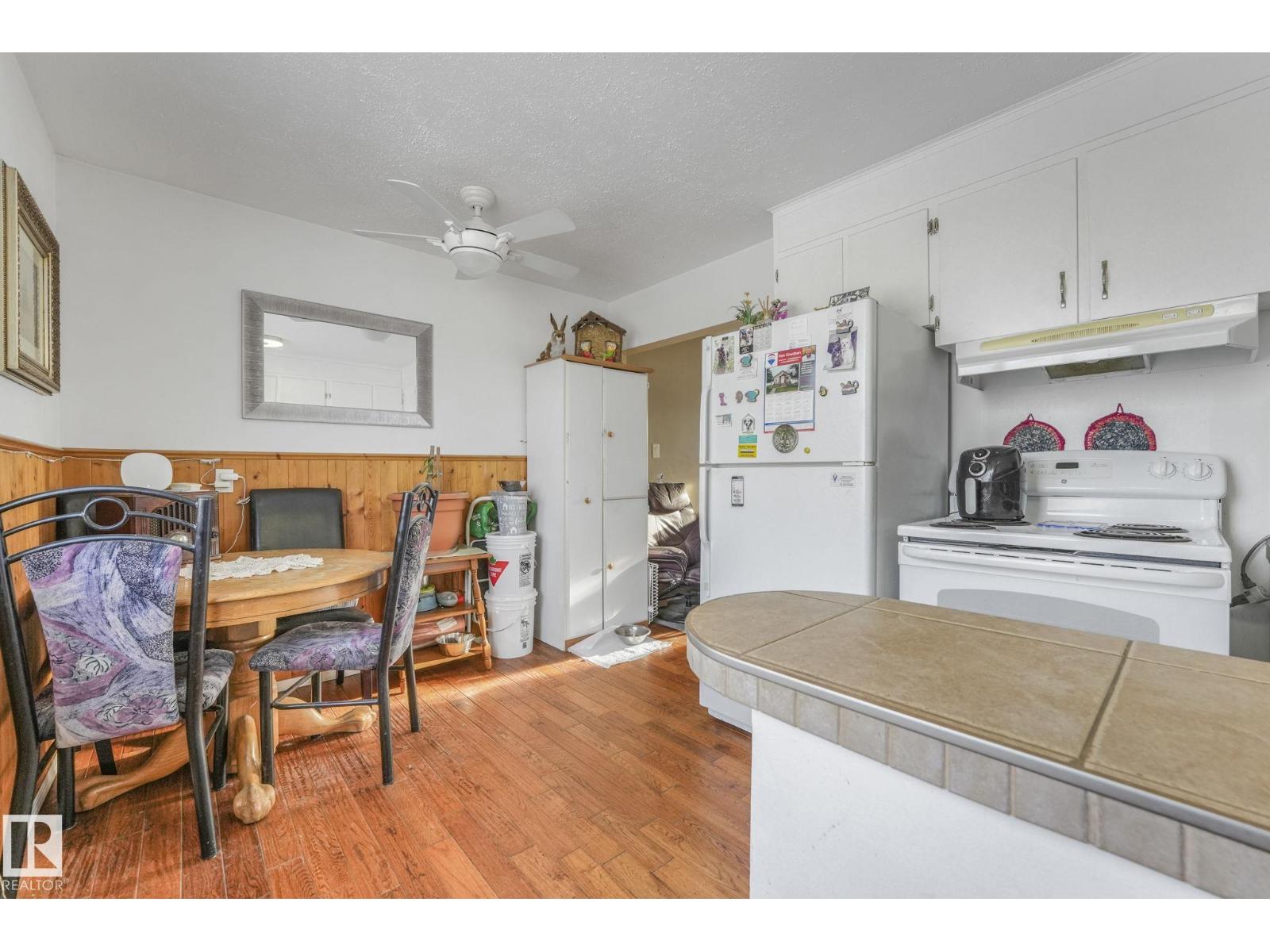 7424 128 Av Nw, Edmonton, Alberta  T5C 1T1 - Photo 11 - E4471222