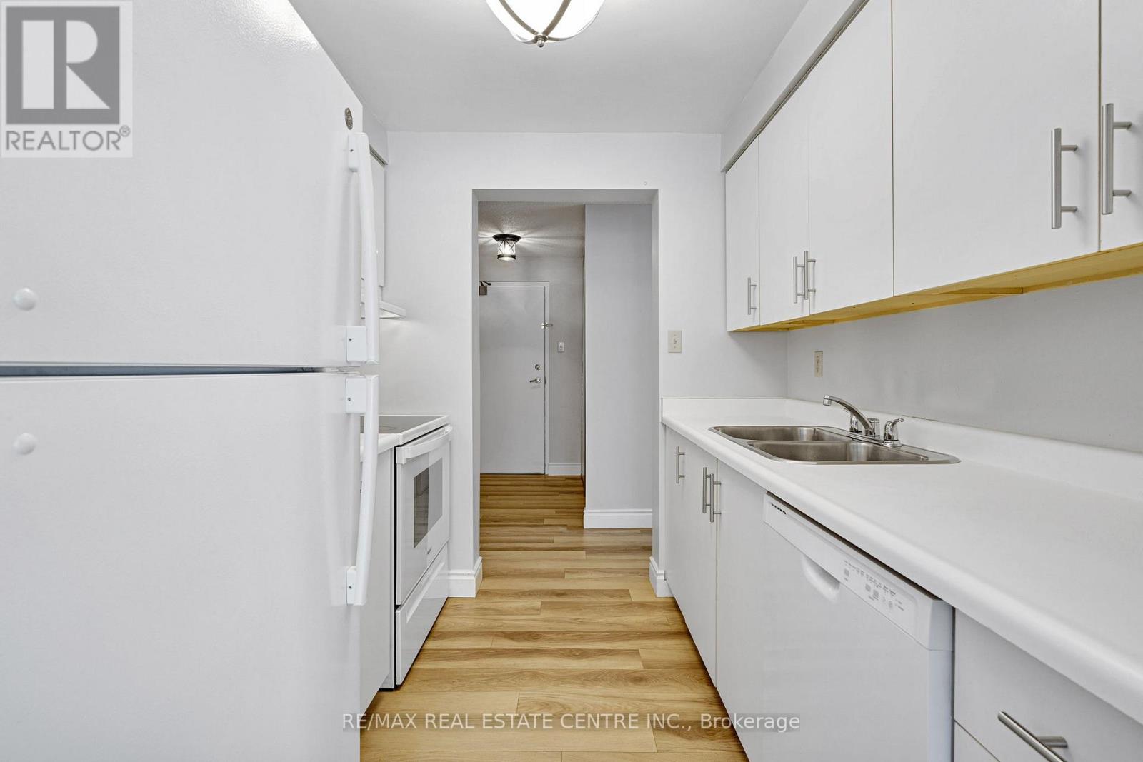 110 - 570 Proudfoot Lane, London North, Ontario  N6H 4Z1 - Photo 13 - X12738808