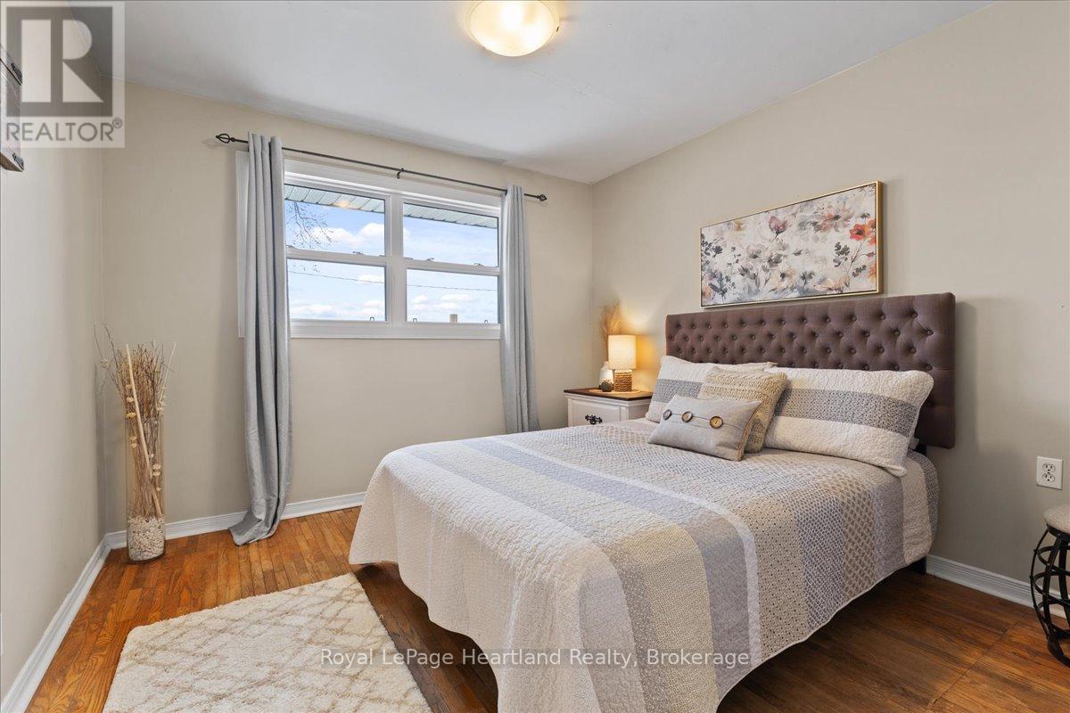 7637 Wellington Road 7, Mapleton, Ontario N0B 1A0 - Photo 19 - X12738716