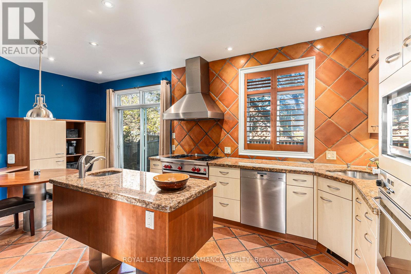 1386 Chicory Place, Ottawa, Ontario  K1J 1E7 - Photo 11 - X12738736