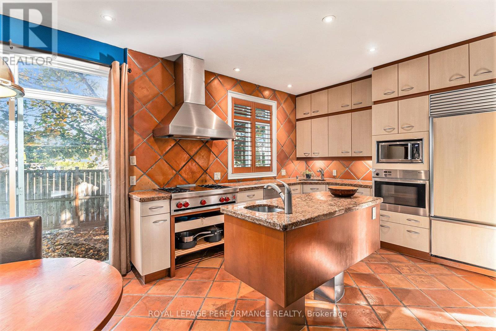 1386 Chicory Place, Ottawa, Ontario  K1J 1E7 - Photo 13 - X12738736