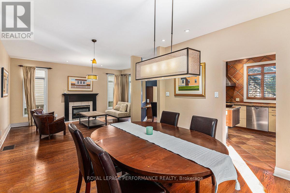 1386 Chicory Place, Ottawa, Ontario  K1J 1E7 - Photo 3 - X12738736