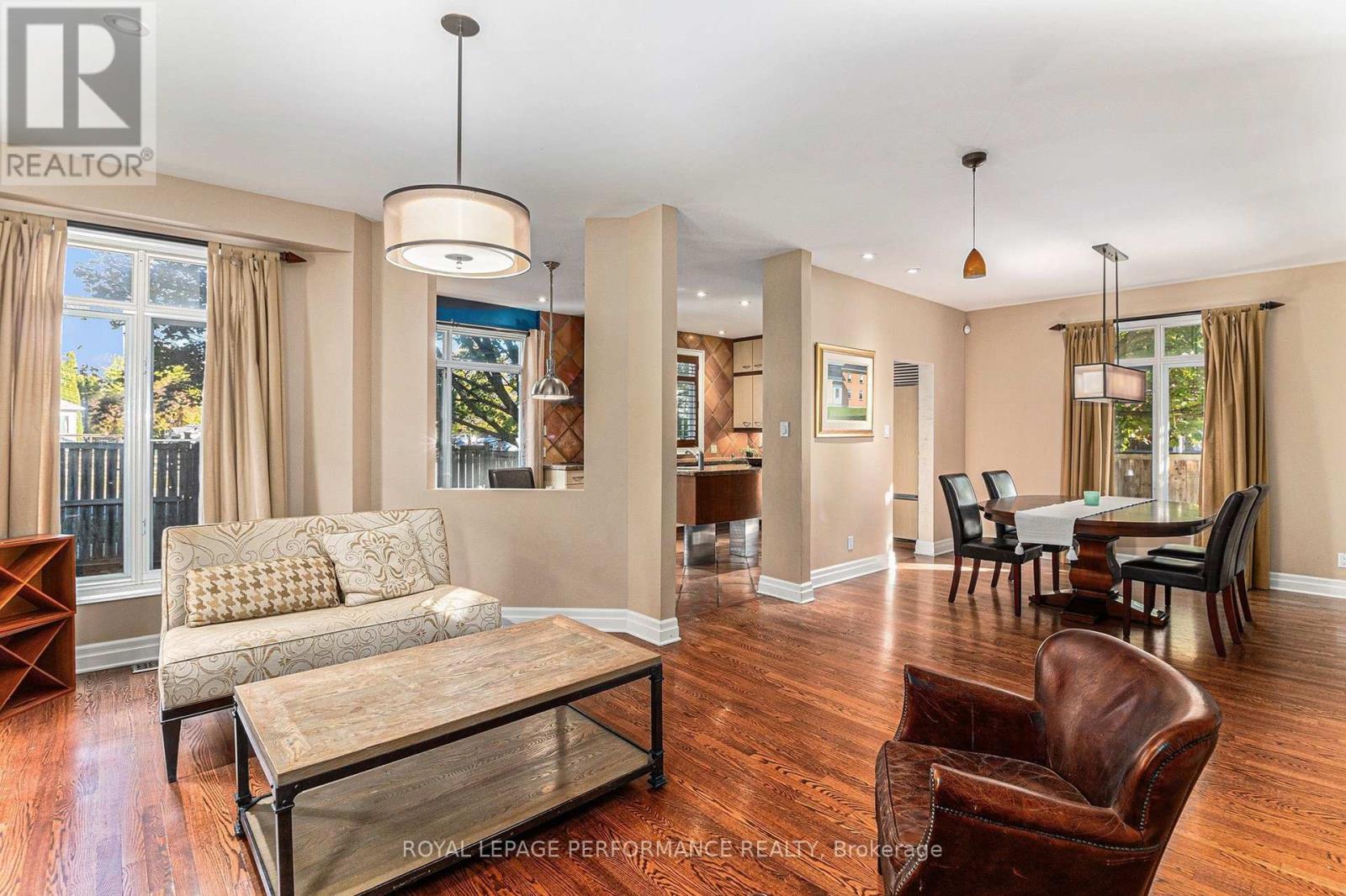 1386 Chicory Place, Ottawa, Ontario  K1J 1E7 - Photo 5 - X12738736