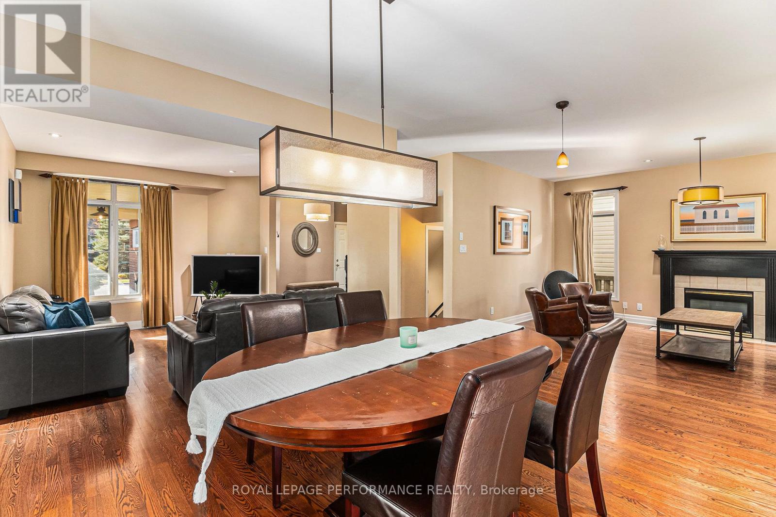 1386 Chicory Place, Ottawa, Ontario  K1J 1E7 - Photo 9 - X12738736