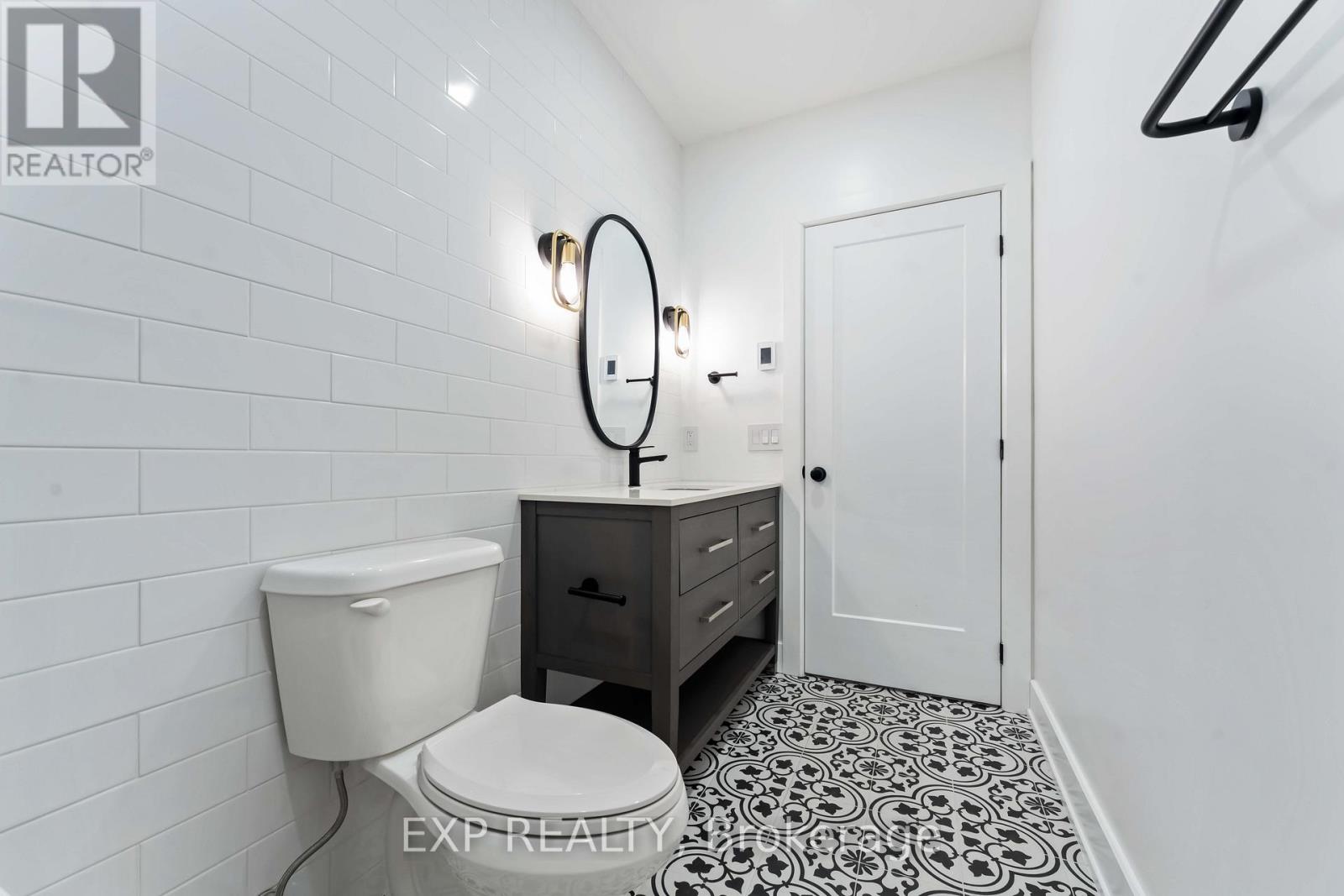 1961 Cedarlakes Way, Ottawa, Ontario  K4P 1P2 - Photo 44 - X12738824