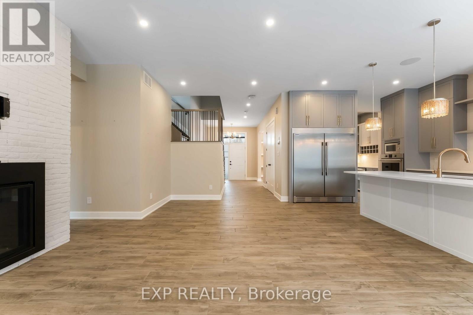 1961 Cedarlakes Way, Ottawa, Ontario K4P 1P2 - Photo 10 - X12738860