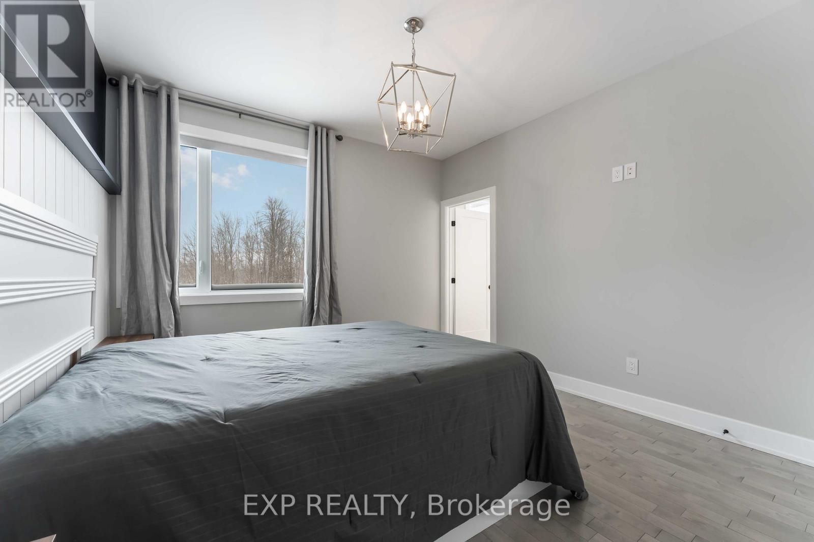 1961 Cedarlakes Way, Ottawa, Ontario K4P 1P2 - Photo 25 - X12738860