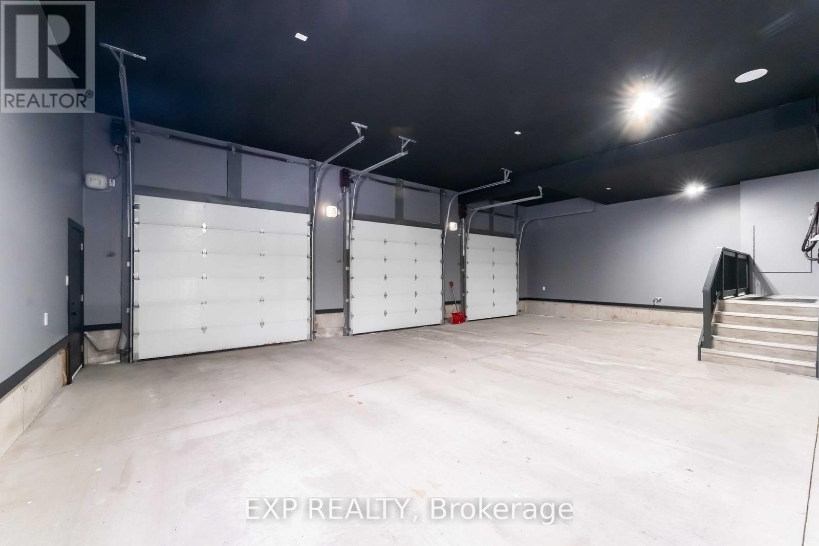 1961 Cedarlakes Way, Ottawa, Ontario K4P 1P2 - Photo 45 - X12738860