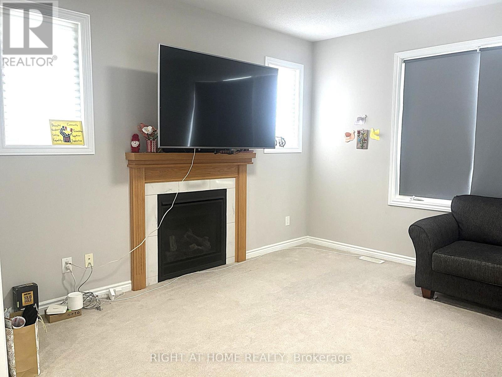 713 Devario Crescent, Ottawa, Ontario  K2J 6H3 - Photo 10 - X12738870