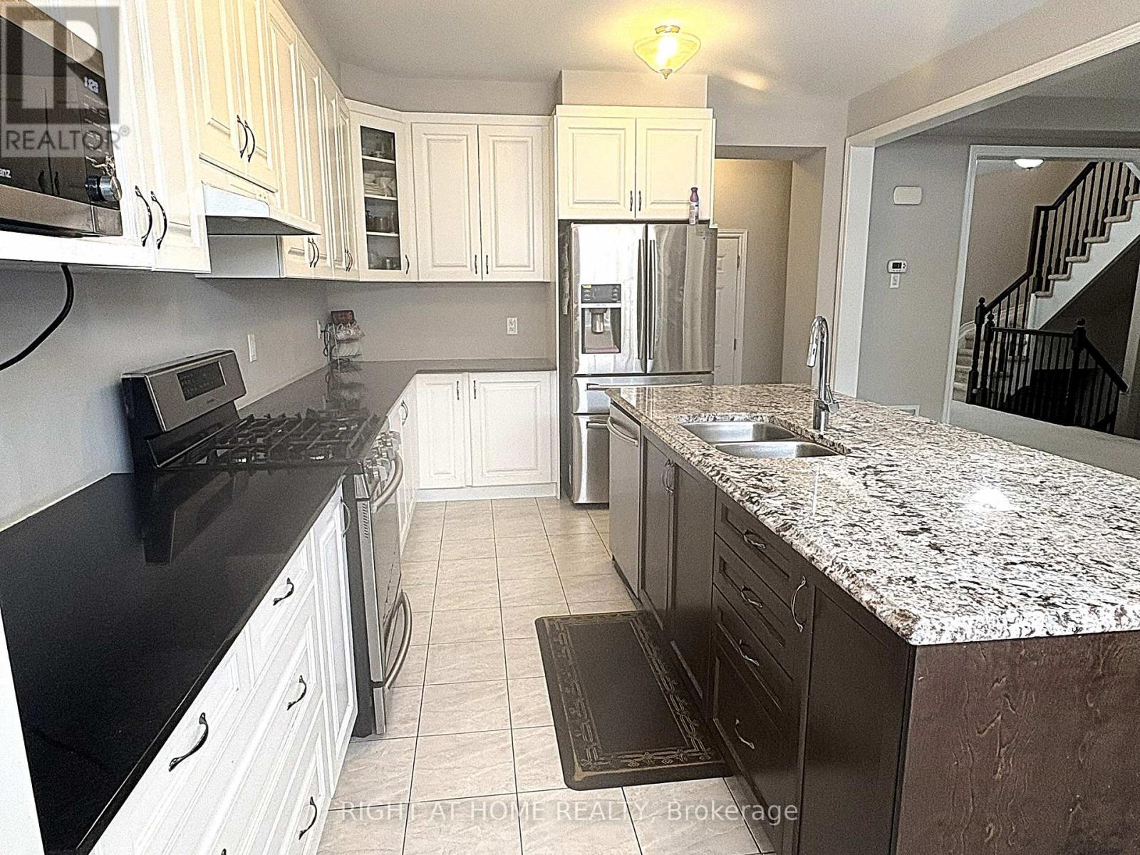 713 Devario Crescent, Ottawa, Ontario  K2J 6H3 - Photo 17 - X12738870