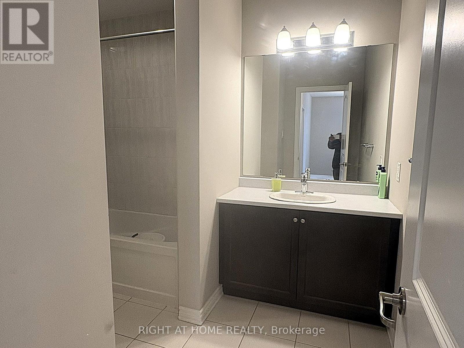 713 Devario Crescent, Ottawa, Ontario  K2J 6H3 - Photo 25 - X12738870