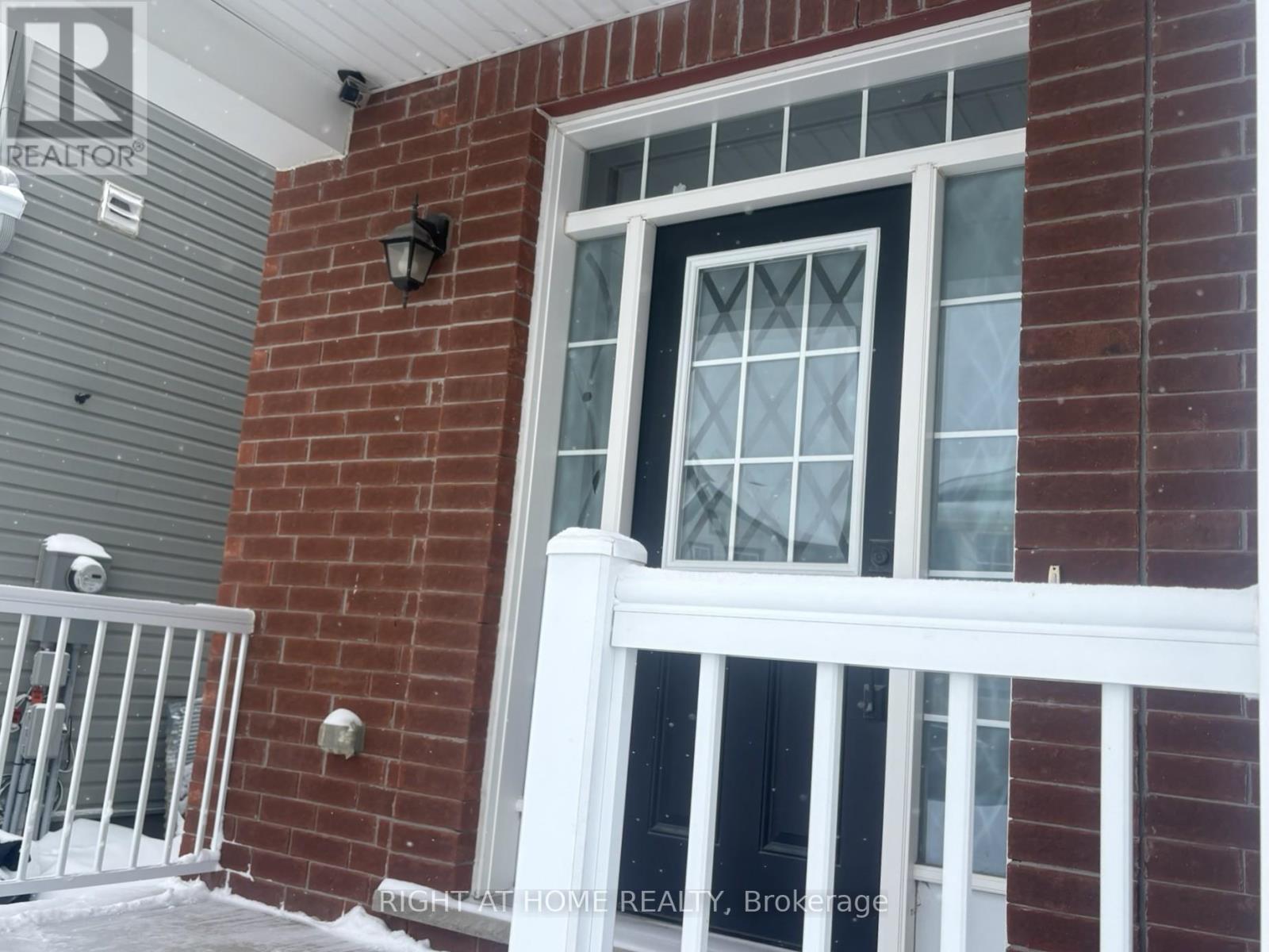 713 Devario Crescent, Ottawa, Ontario  K2J 6H3 - Photo 3 - X12738870