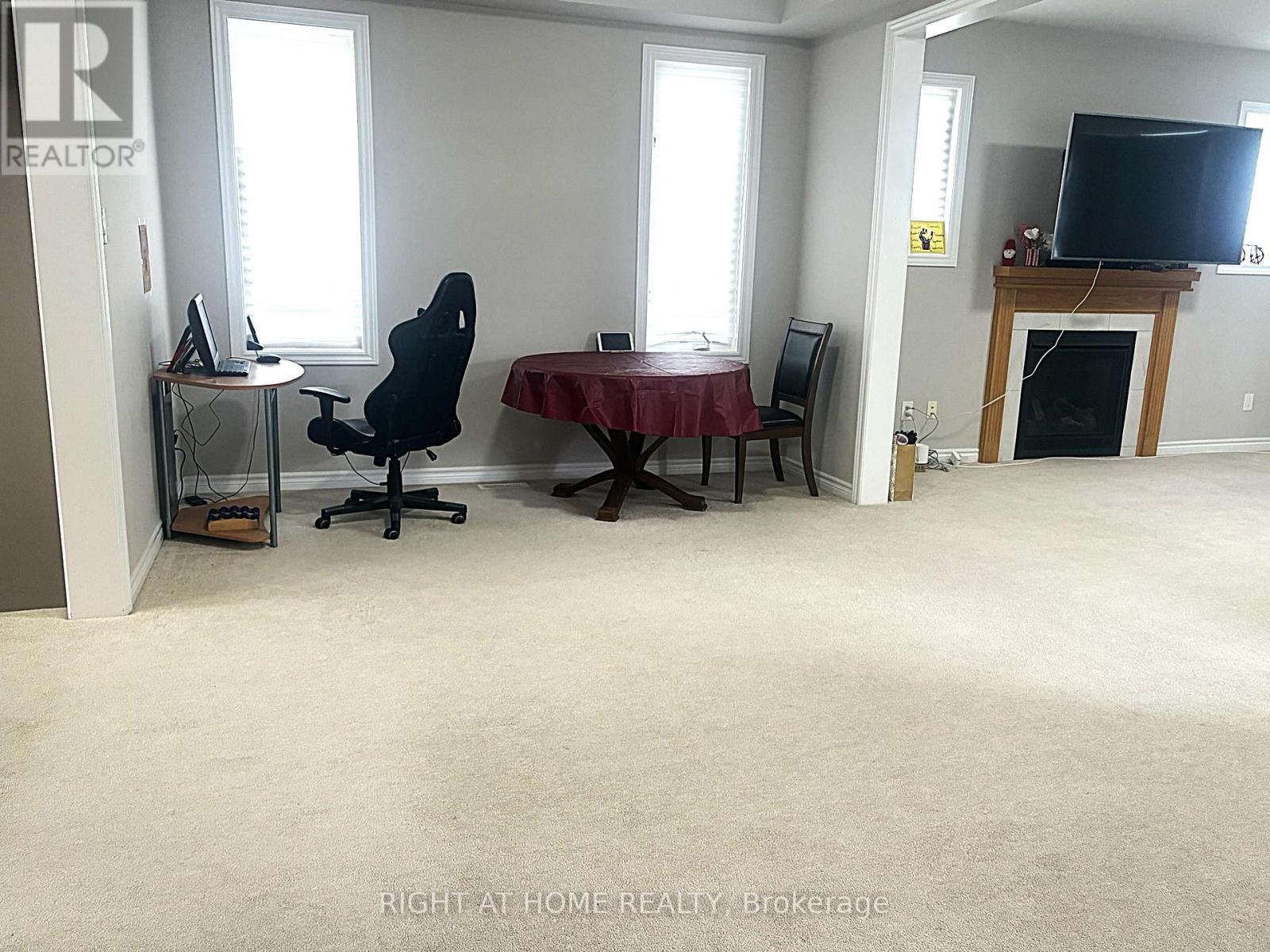 713 Devario Crescent, Ottawa, Ontario  K2J 6H3 - Photo 9 - X12738870