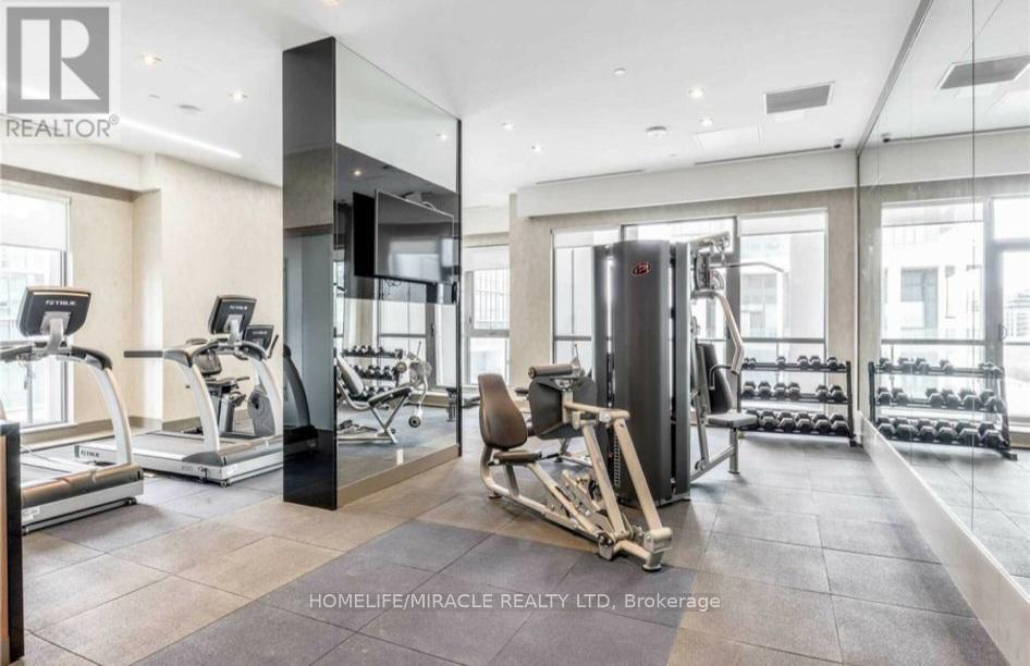 2004 - 17 Zorra Street, Toronto, Ontario  M9Z 4Z6 - Photo 13 - W12738572