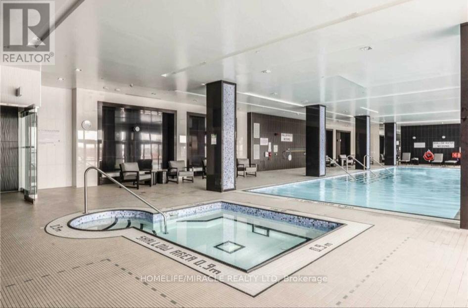 2004 - 17 Zorra Street, Toronto, Ontario  M9Z 4Z6 - Photo 7 - W12738572