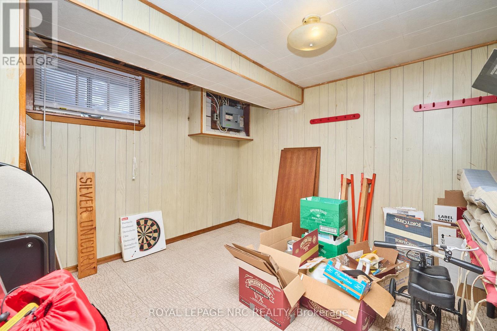 218 Carlton Street, St. Catharines, Ontario  L2R 1S7 - Photo 24 - X12738636