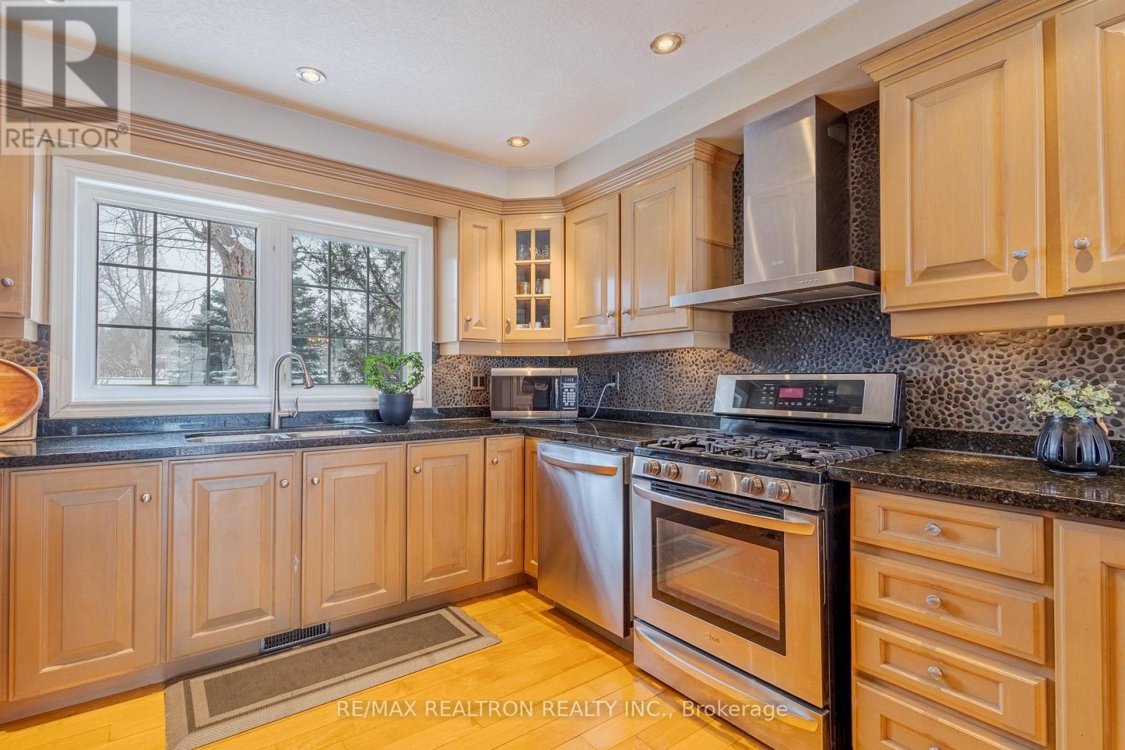 209733 Highway 26 Highway, Blue Mountains, Ontario  L9Y 0M8 - Photo 9 - X12738562