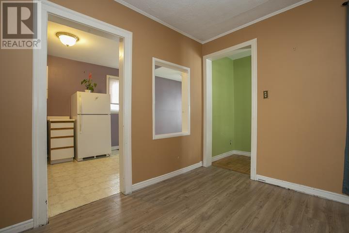 371 Elizabeth St, Sault Ste. Marie, Ontario  P6B 3H3 - Photo 18 - SM260178