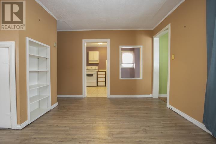 371 Elizabeth St, Sault Ste. Marie, Ontario  P6B 3H3 - Photo 20 - SM260178