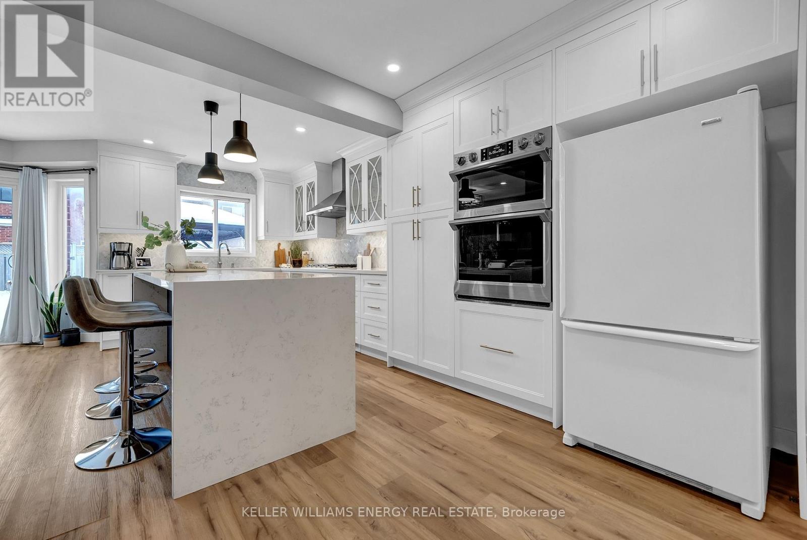 128 West Side Drive, Clarington, Ontario  L1C 5A2 - Photo 11 - E12738688