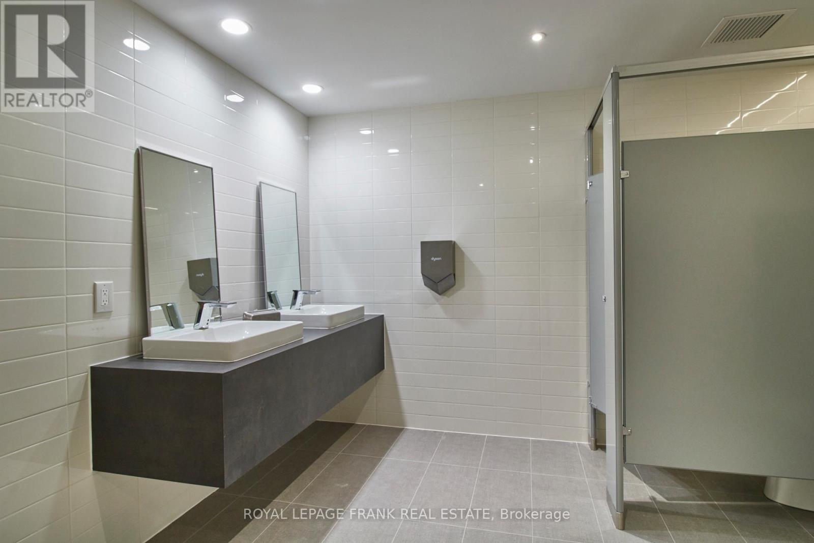 2nd Floor - 109 King Avenue, Clarington, Ontario  L1B 1H3 - Photo 6 - E12738758