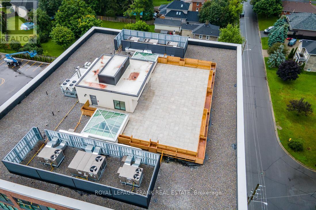 205-207 - 109 King Avenue, Clarington, Ontario  L1B 1H3 - Photo 17 - E12738774