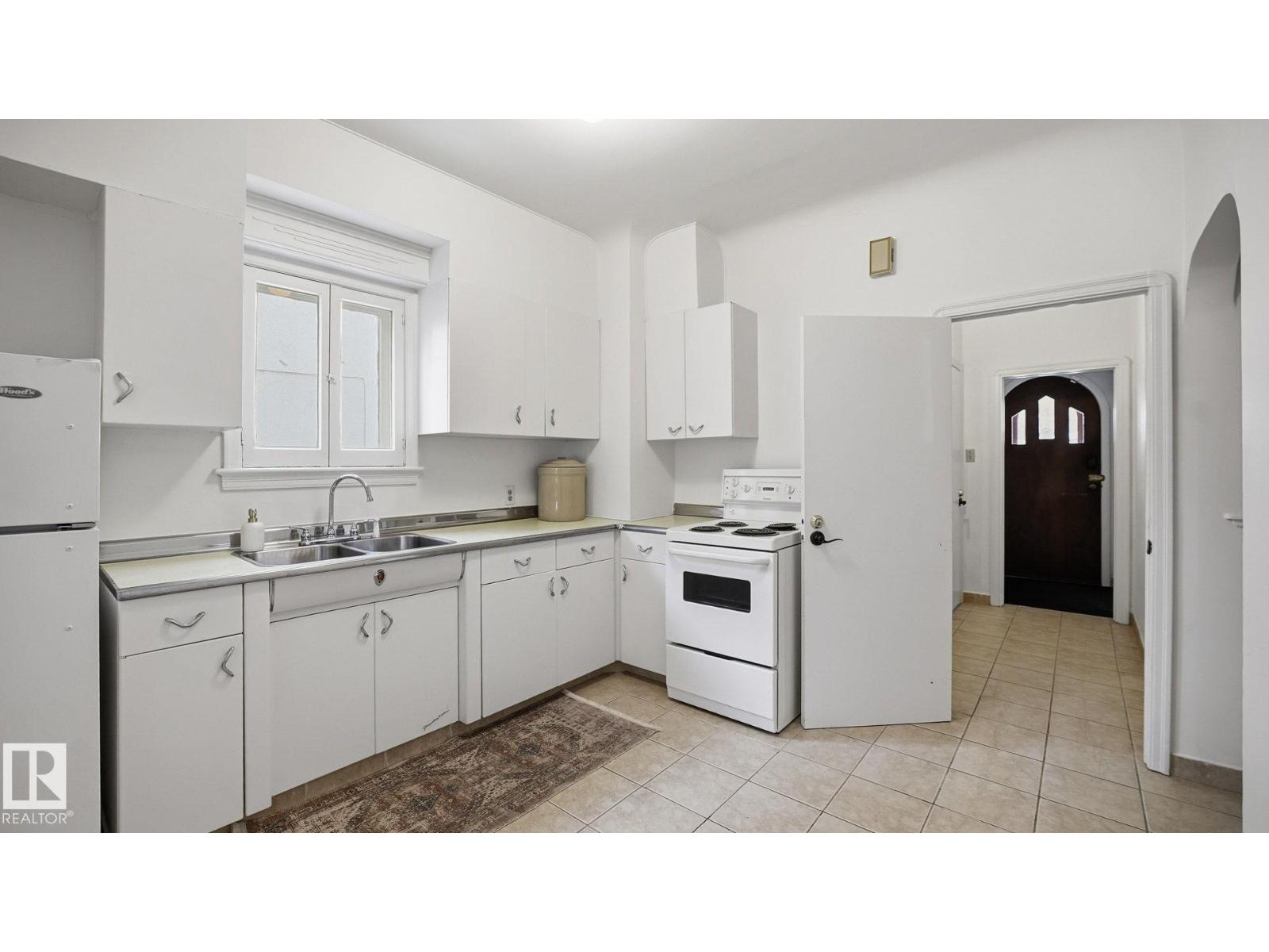 10149 122 St Nw, Edmonton, Alberta  T5N 1L7 - Photo 8 - E4471413