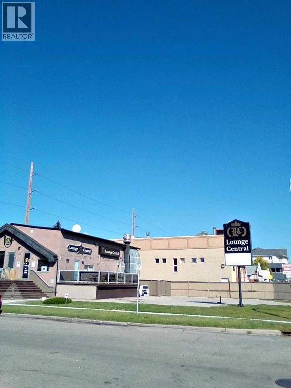 108 17 Avenue Nw, Calgary, Alberta  T2M 0M6 - Photo 1 - A2174959