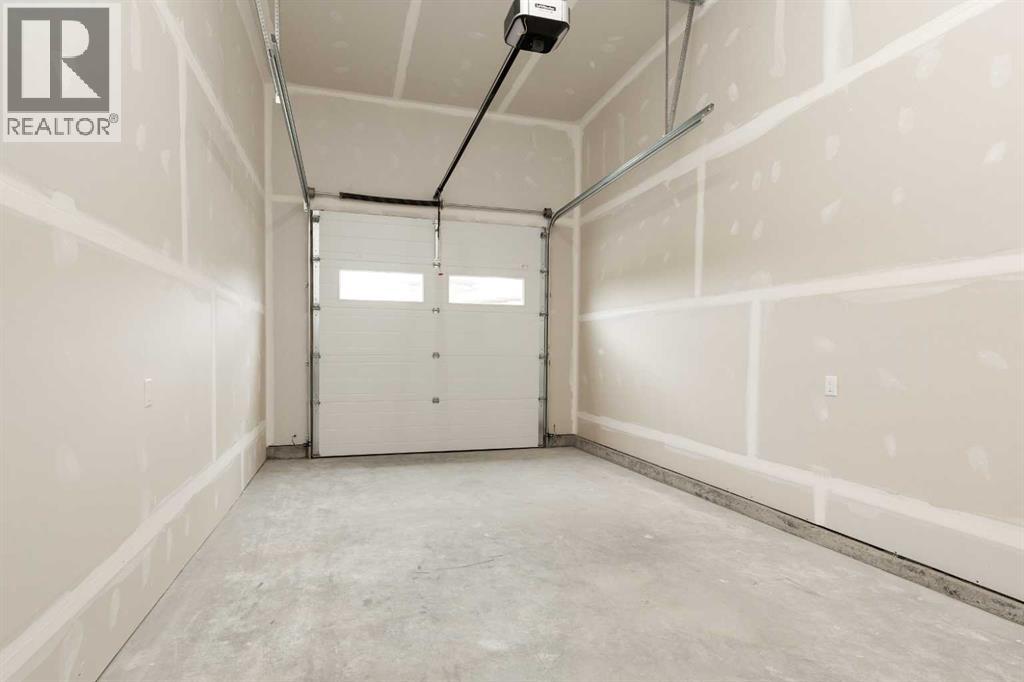 310 S 50 W, Raymond, Alberta  T0K 2S0 - Photo 27 - A2267381