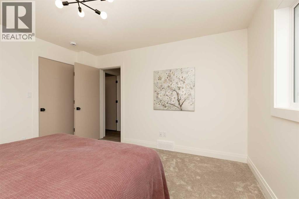 310 S 50 W, Raymond, Alberta  T0K 2S0 - Photo 19 - A2267381