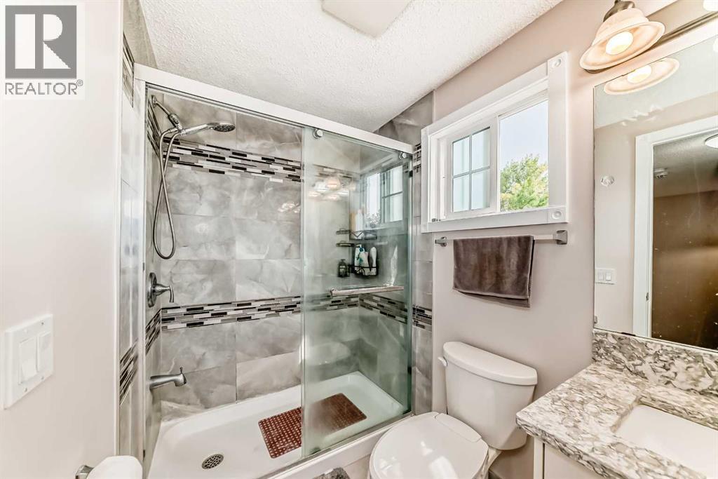 120 Pineset Place Ne, Calgary, Alberta  T1Y 2Y1 - Photo 23 - A2268646