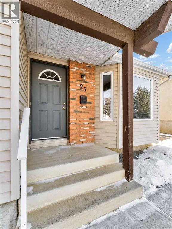 23 Ross Haven Avenue Se, Medicine Hat, Alberta  T1B 2R2 - Photo 3 - A2281161