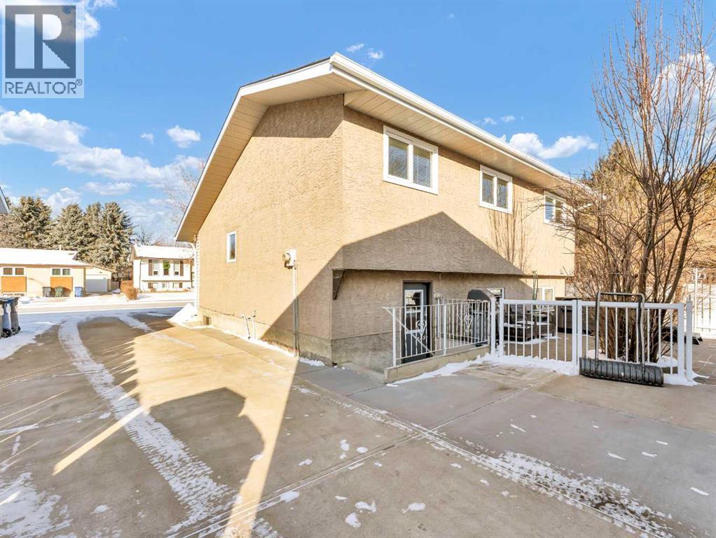 23 Ross Haven Avenue Se, Medicine Hat, Alberta  T1B 2R2 - Photo 39 - A2281161