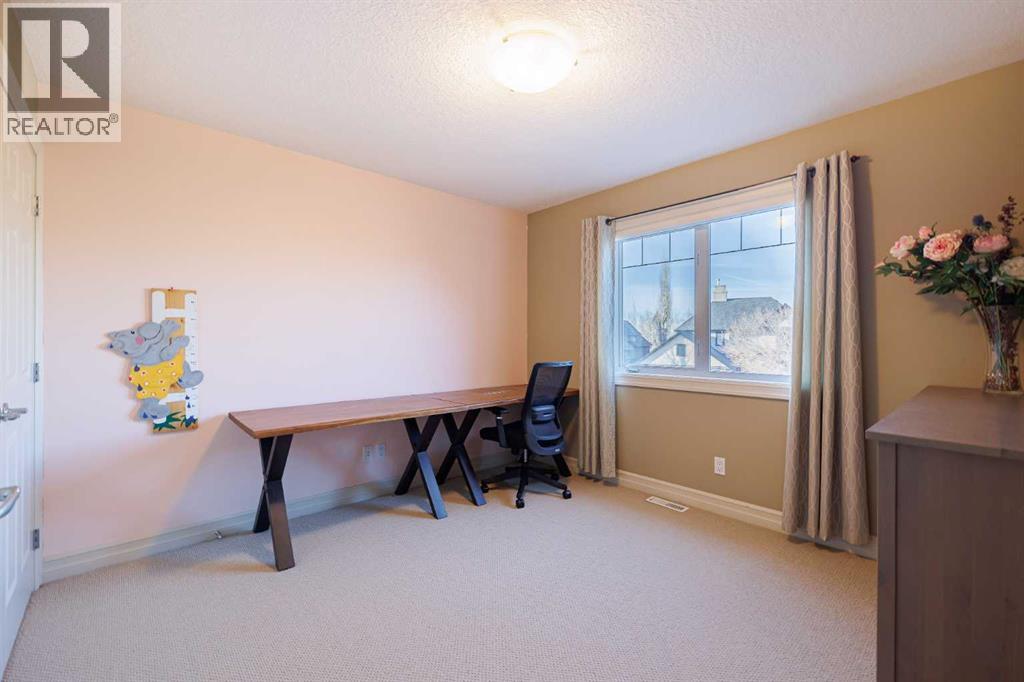 118 Tusslewood Heights Nw, Calgary, Alberta  T3L 2M7 - Photo 35 - A2280861