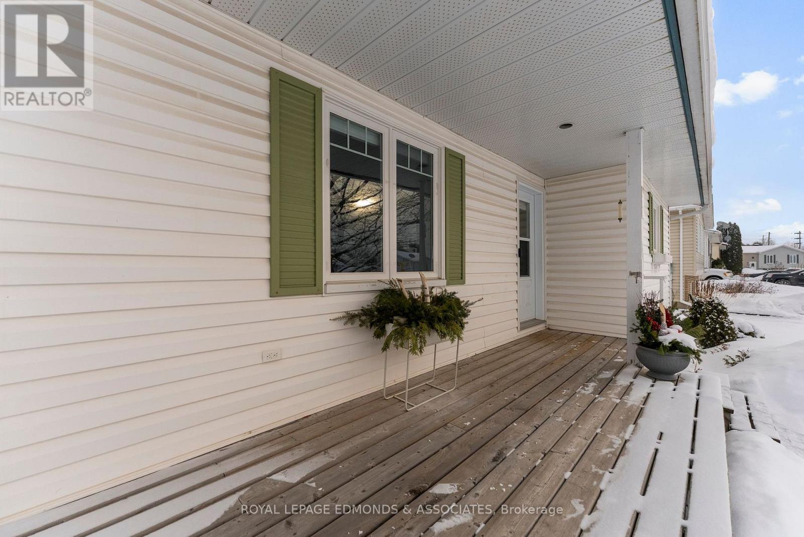 142 Springfield Crescent, Pembroke, Ontario  K8A 8J3 - Photo 34 - X12738818