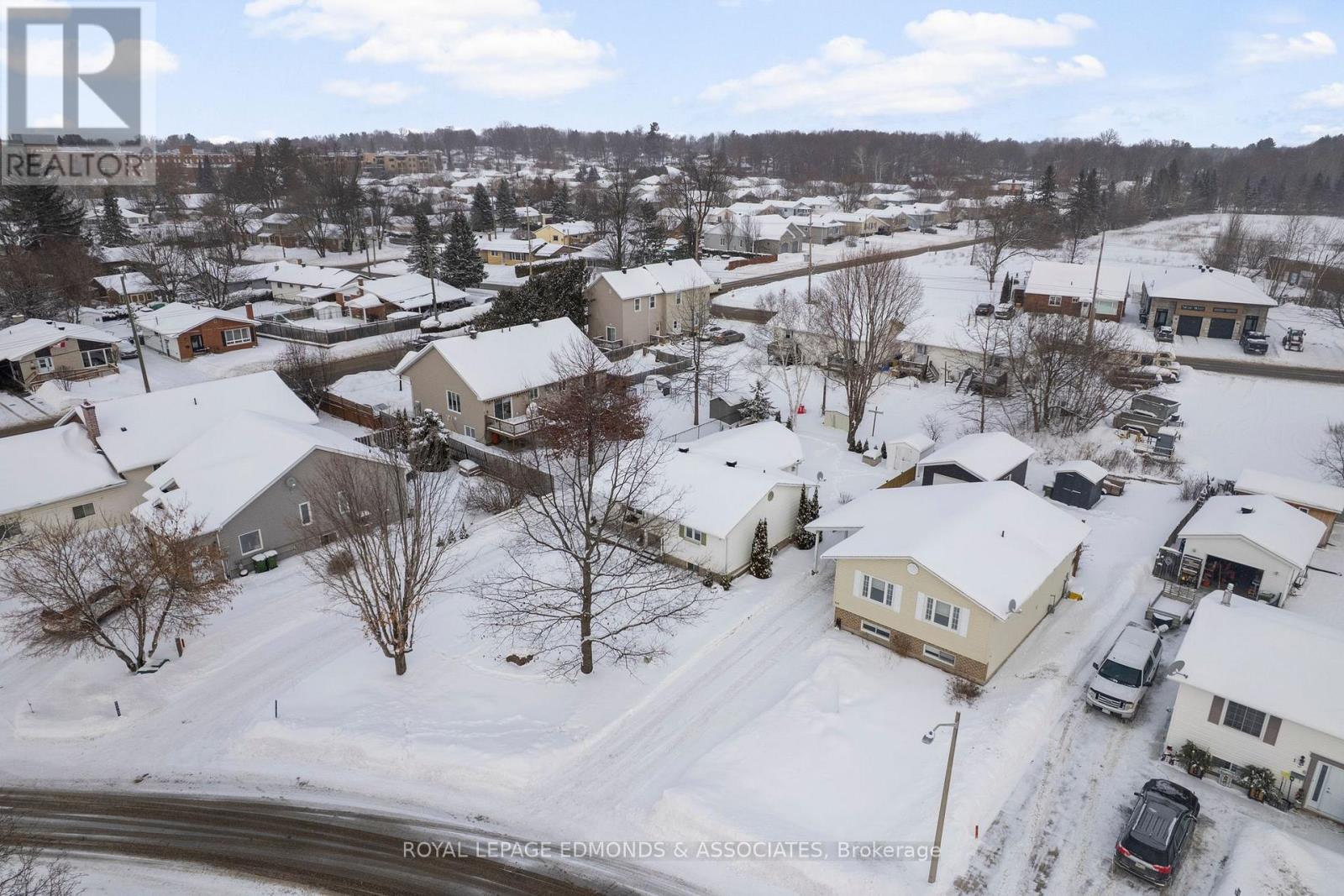 142 Springfield Crescent, Pembroke, Ontario  K8A 8J3 - Photo 39 - X12738818