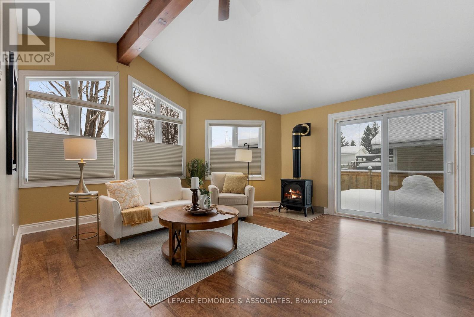 142 Springfield Crescent, Pembroke, Ontario  K8A 8J3 - Photo 6 - X12738818