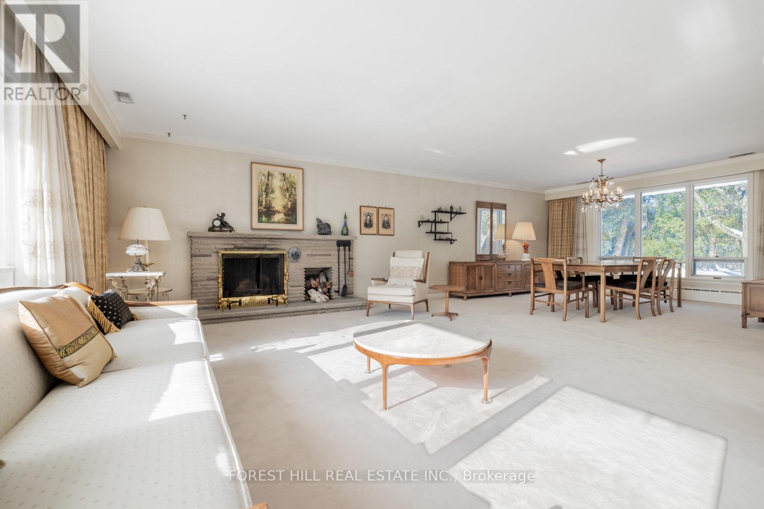 5 Bachelor Place, Toronto, Ontario  M2L 1W9 - Photo 6 - C12738680