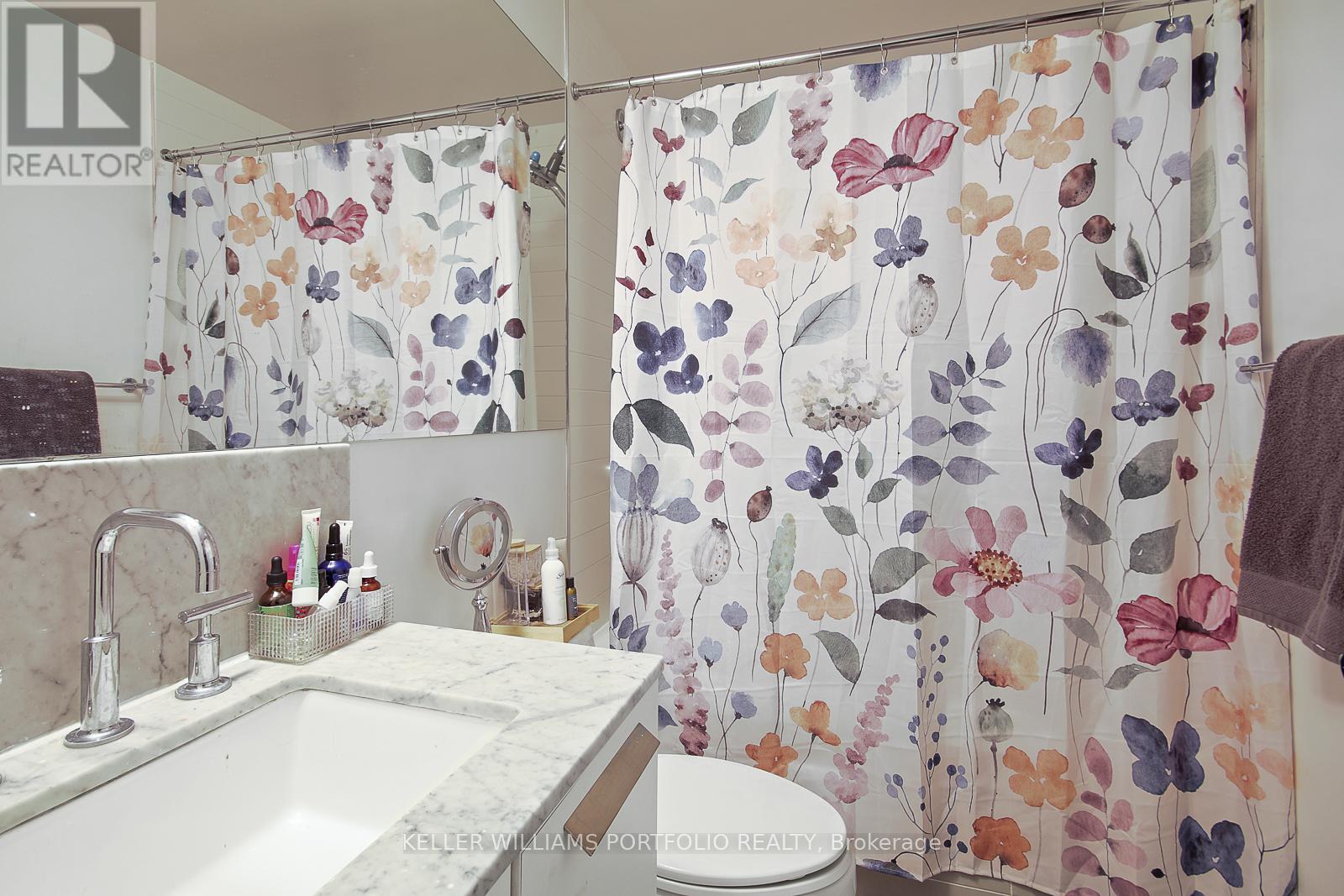 1409 - 42 Charles Street E, Toronto, Ontario  M4Y 0B7 - Photo 19 - C12738686