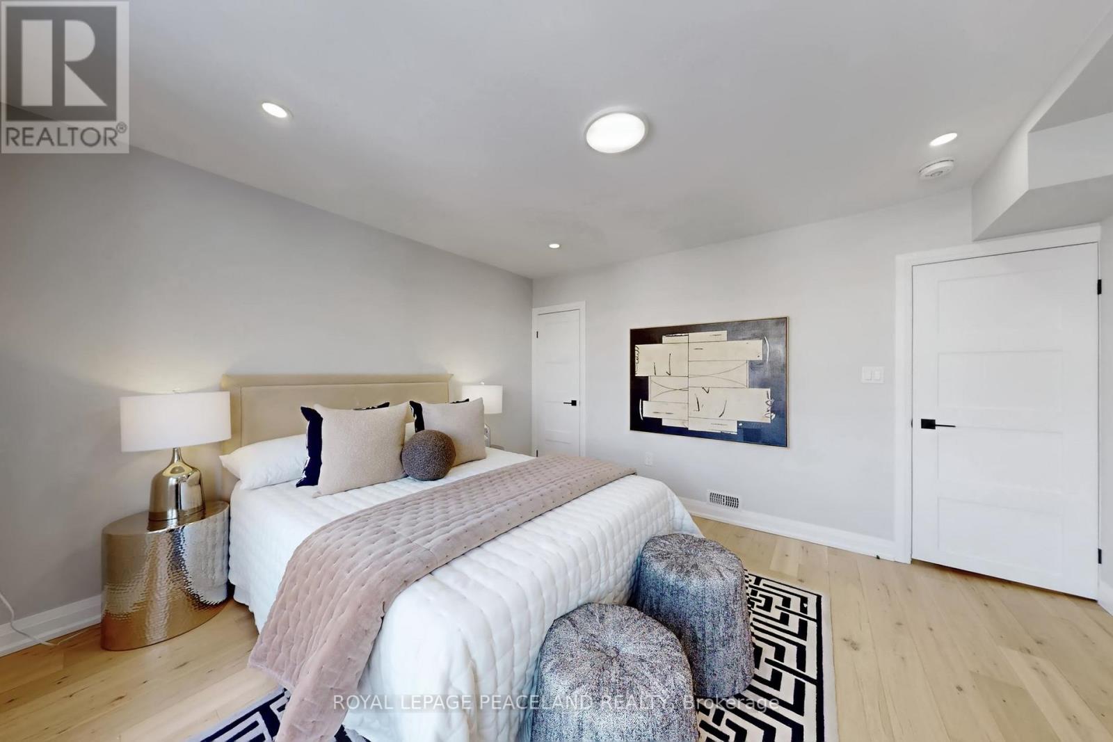 101 Marchmount Road, Toronto, Ontario  M6G 2B2 - Photo 17 - C12738726