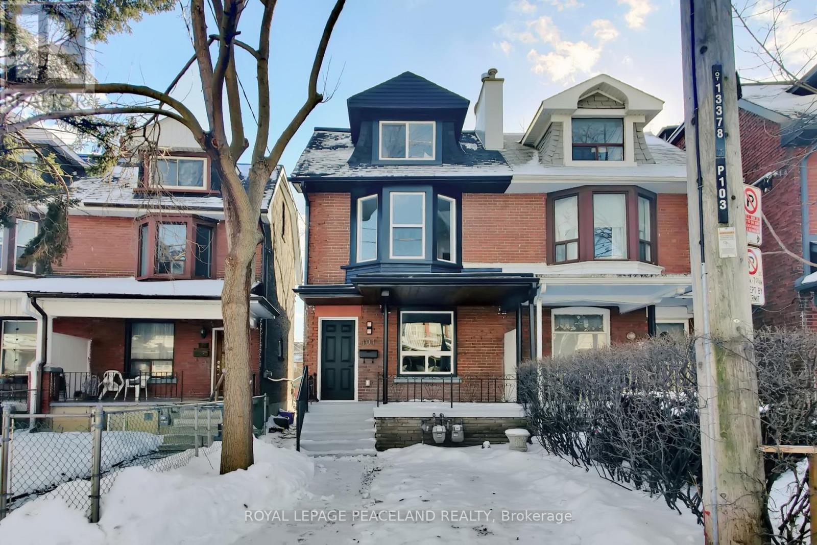 101 Marchmount Road, Toronto, Ontario  M6G 2B2 - Photo 2 - C12738726