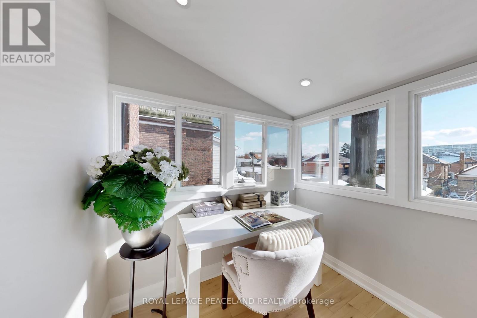 101 Marchmount Road, Toronto, Ontario  M6G 2B2 - Photo 21 - C12738726